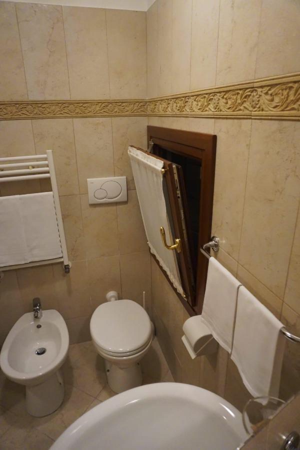 Hotel Rialto Experience Venezia Esterno foto