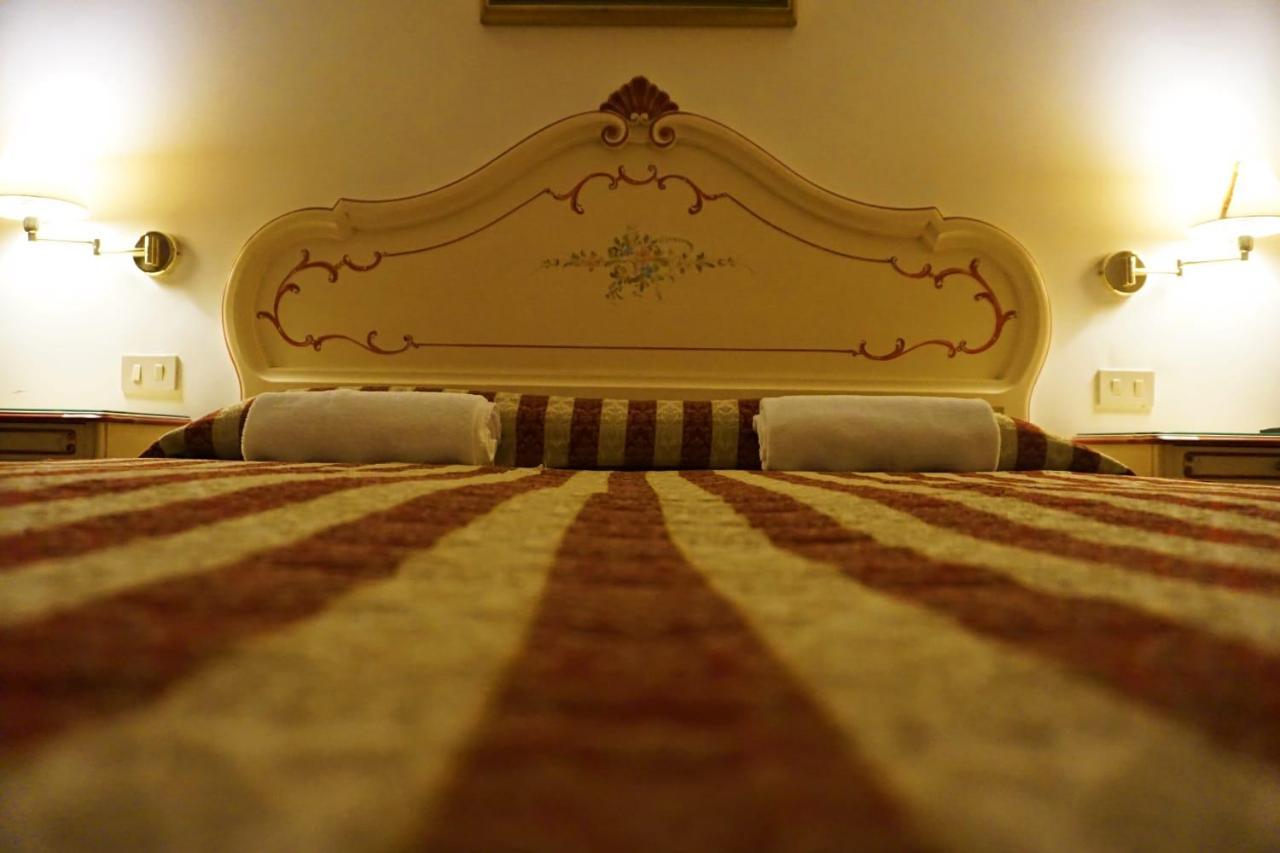 Hotel Rialto Experience Venezia Esterno foto